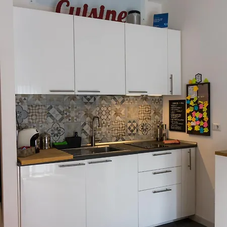 Casina Mia,viale Orazio Flacco 5 Policlinico * Барі