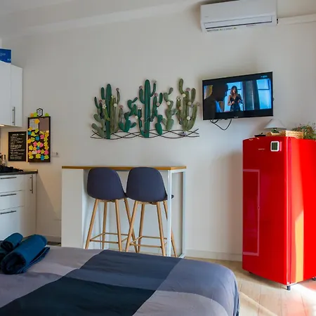 Casina Mia,viale Orazio Flacco 5 Policlinico Барі