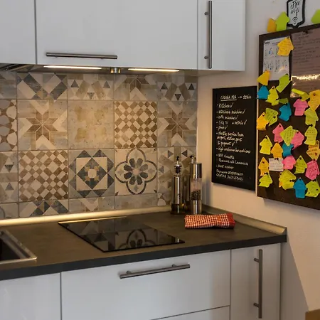 Casina Mia,viale Orazio Flacco 5 Policlinico